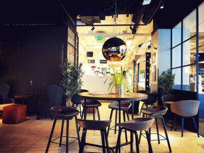 Interior Cafe Estetik Jakarta